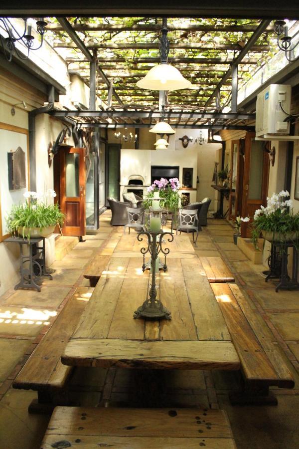 Mountain Rose Guesthouse Луис Трикард Екстериор снимка