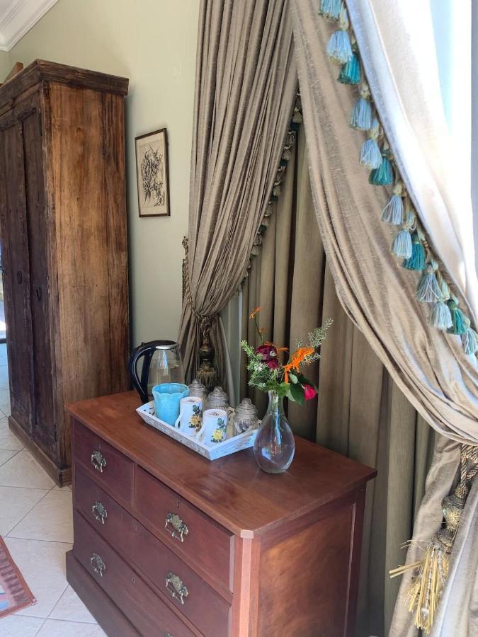 Mountain Rose Guesthouse Луис Трикард Екстериор снимка