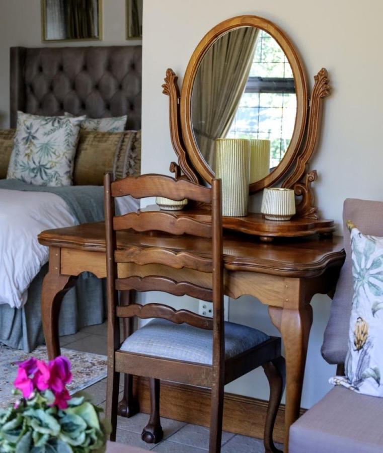 Mountain Rose Guesthouse Луис Трикард Екстериор снимка