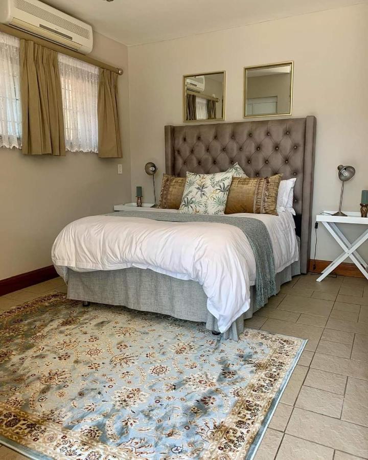 Mountain Rose Guesthouse Луис Трикард Екстериор снимка